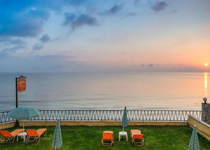 Andreolas Luxury Suites