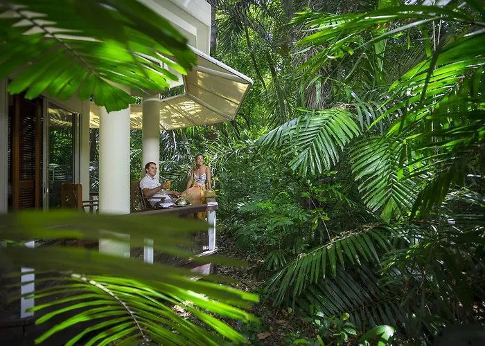 Green Island Resort