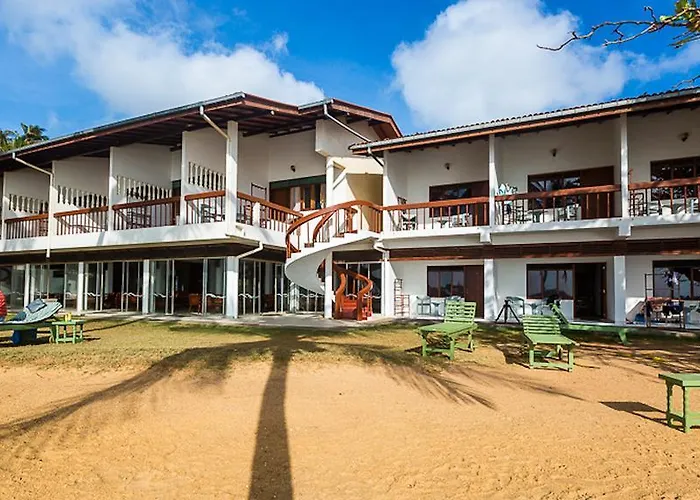 Ypsylon Tourist Resort Beruwala