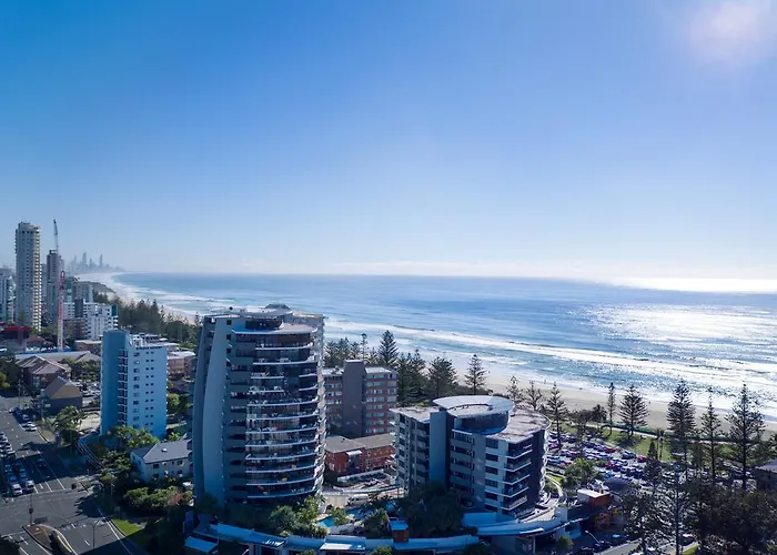 Ambience On Burleigh Beach
