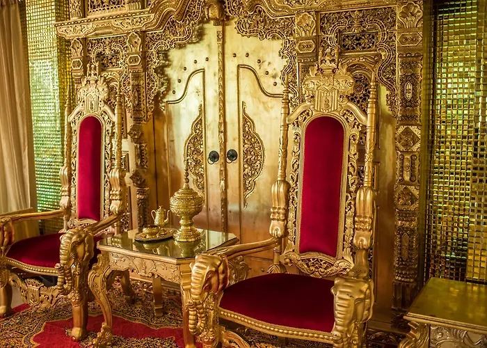 Nakaraj Princess Chiang Rai - Walking Street