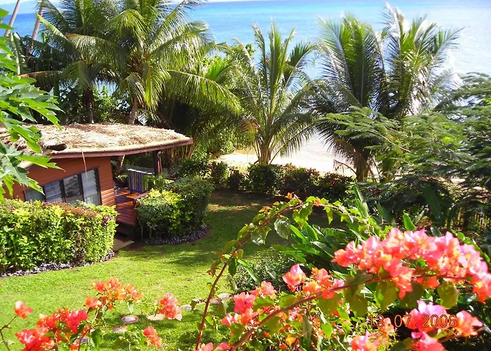 Coconut Grove Beachfront Resort