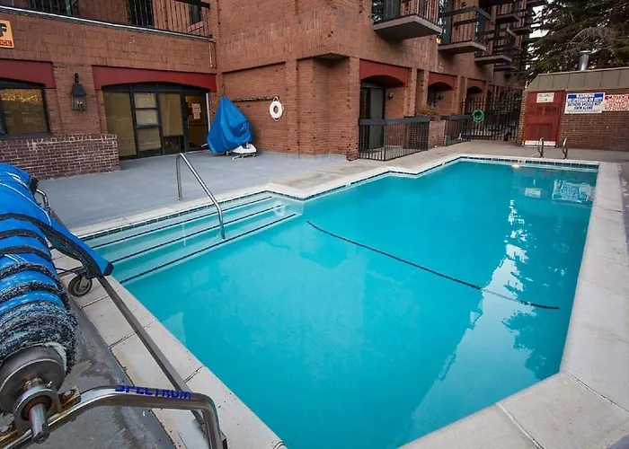 Shadow Ridge By All Seasons Resort Lodging