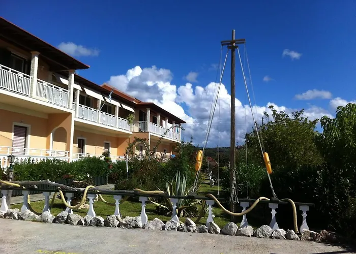 Eleni Apartments