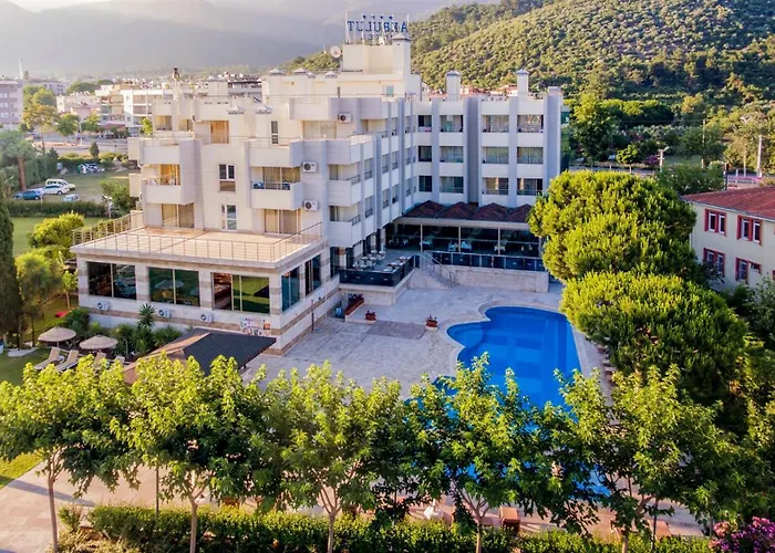 Hotel Akbulut & Spa Guzelcamlı