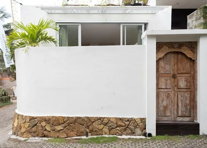 Balian Surf Villas