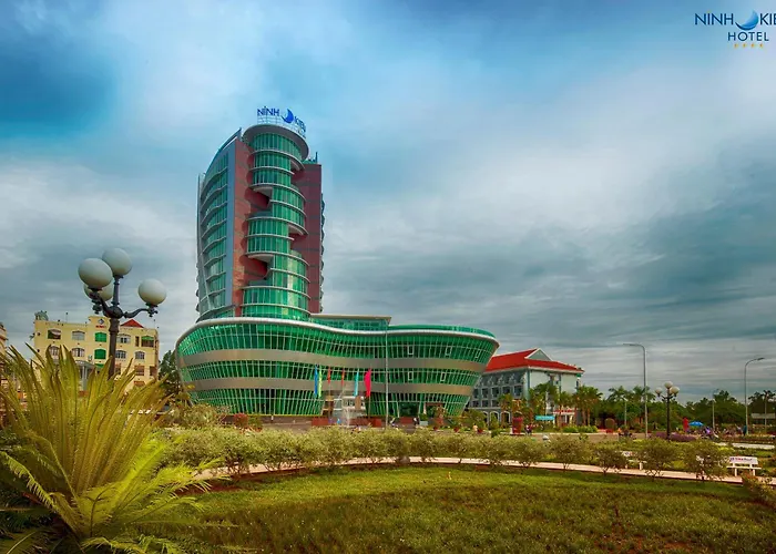 Ninh Kieu Riverside Hotel