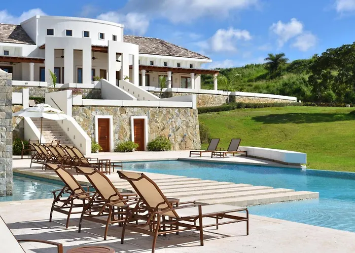 Las Verandas Hotel & Villas