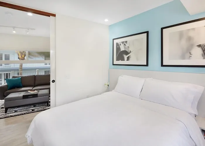 Ocean Treasure Beachside Suites