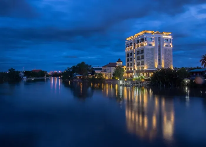 Coco View Hotel